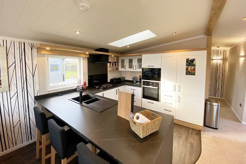 Photo of Others in Annan