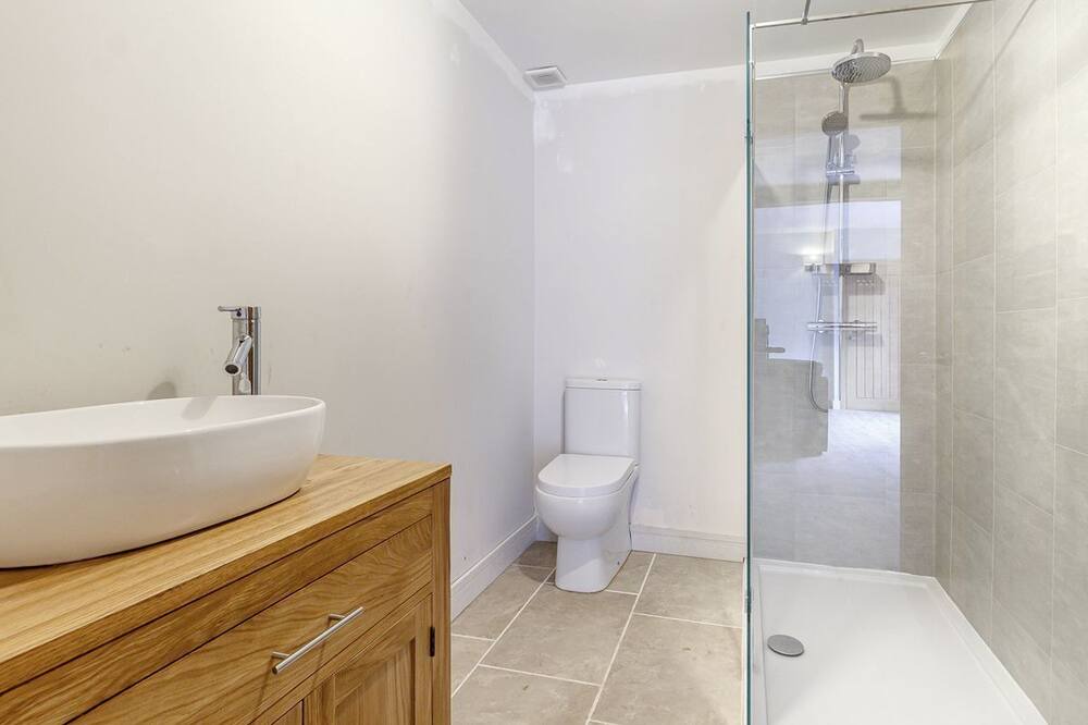 Photo of Bathroom in Mansfield