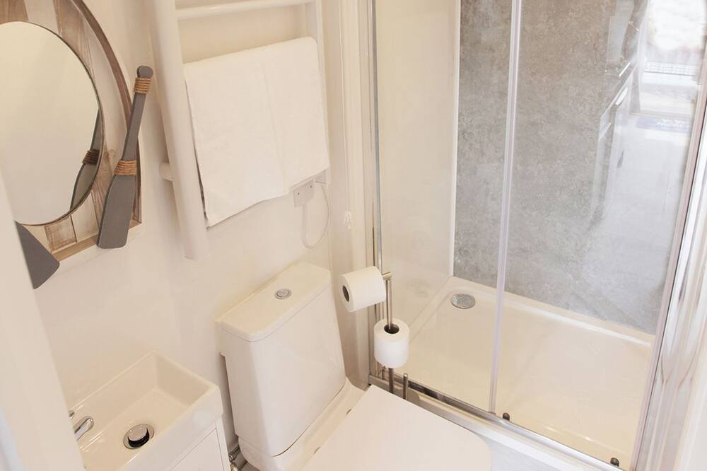 Photo of Others in Hamble-le-Rice