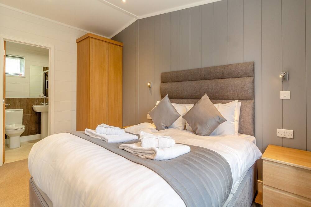 Photo of Bedroom in Woolverstone