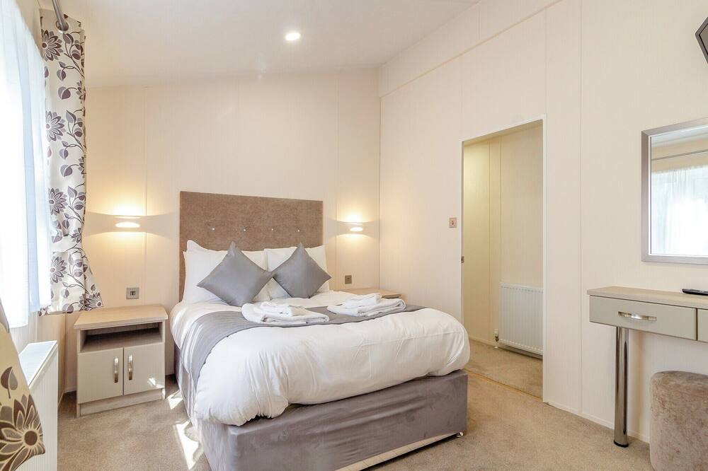 Photo of Bedroom in Woolverstone