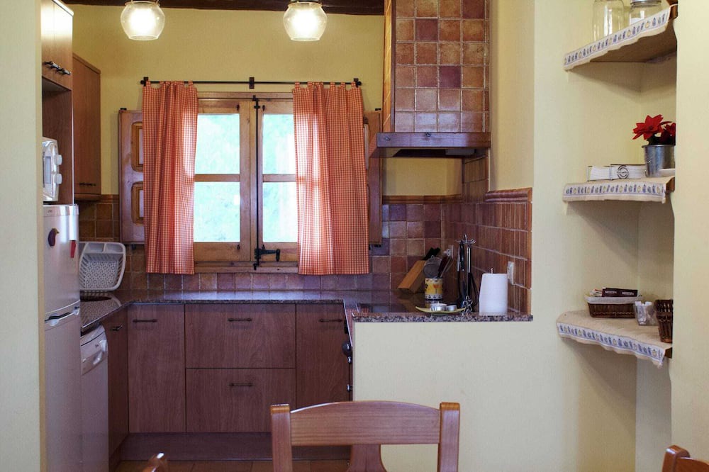 Photo of Kitchen in Maians