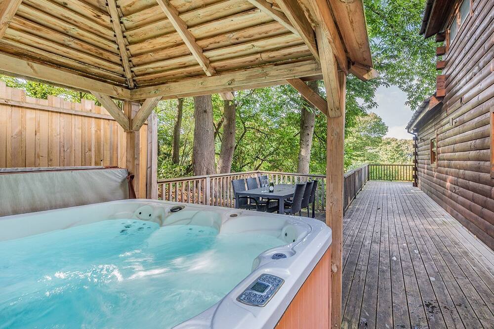 Photo of Outdoor in Mansfield