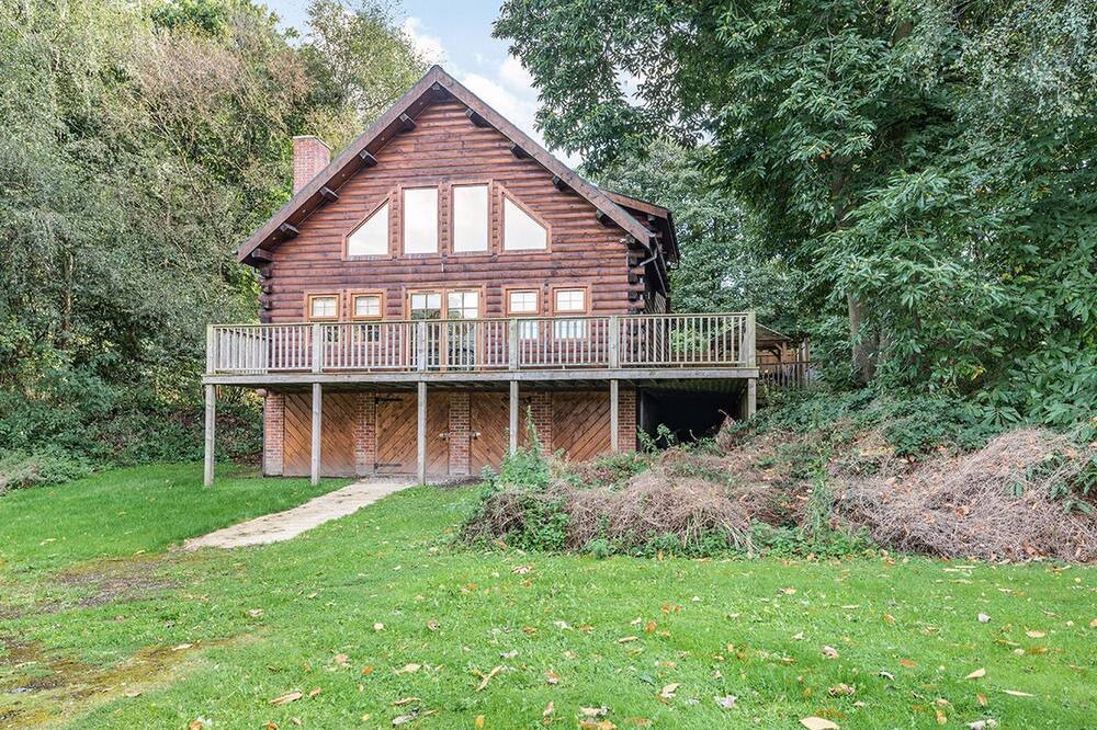 Photo of Others in Mansfield