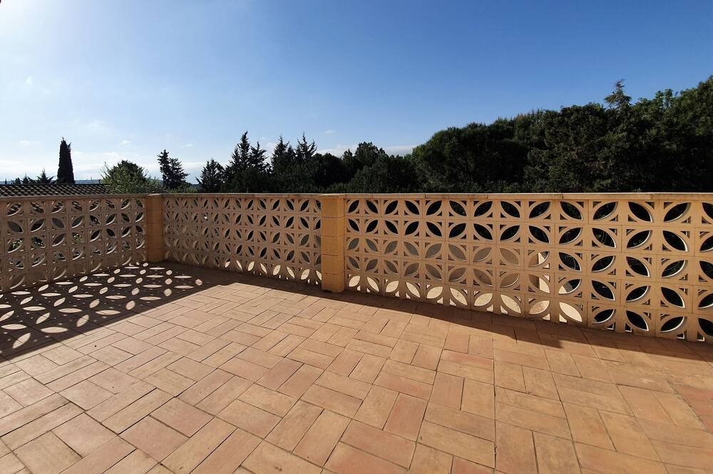 Photo of Patio Balcony in Olonzac