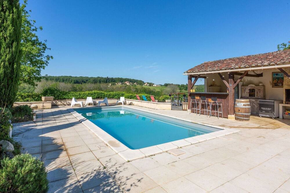 Photo of Outdoor in Degagnac