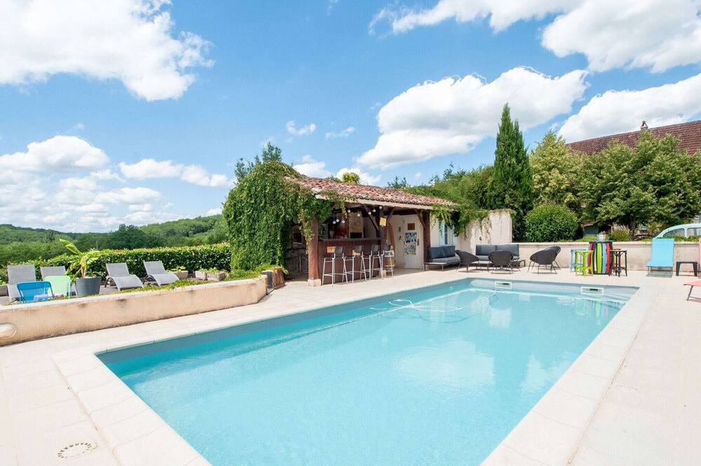 Photo of Outdoor in Degagnac