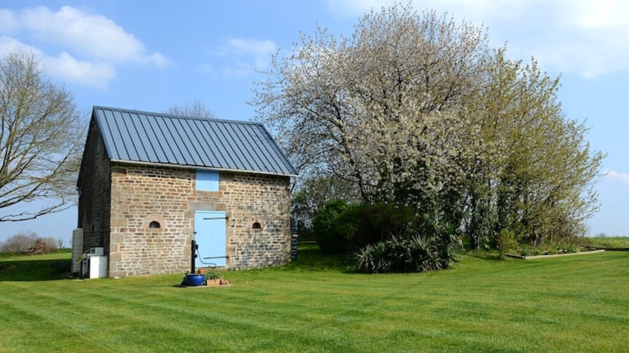 Photo of Outdoor in Saint-Aubin-Fosse-Louvain