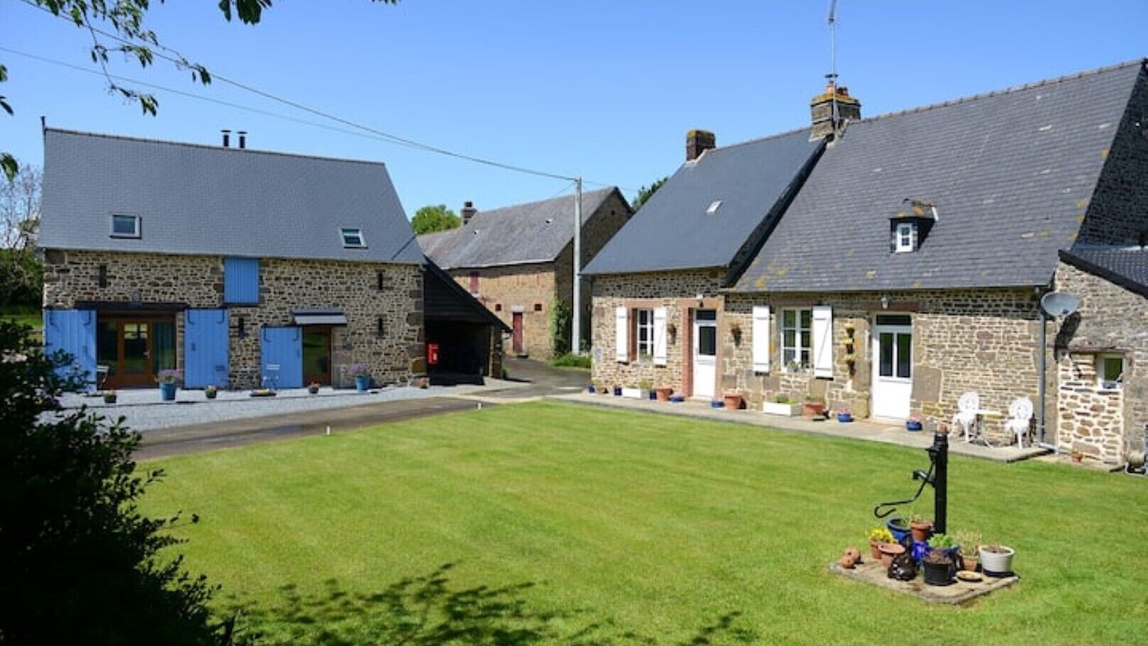 Photo of Outdoor in Saint-Aubin-Fosse-Louvain