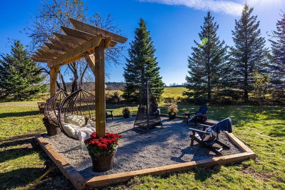 Photo of Outdoor in Cameron