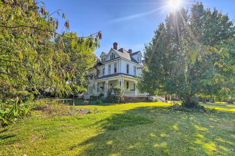 Photo of Outdoor in Fairfield Historic District