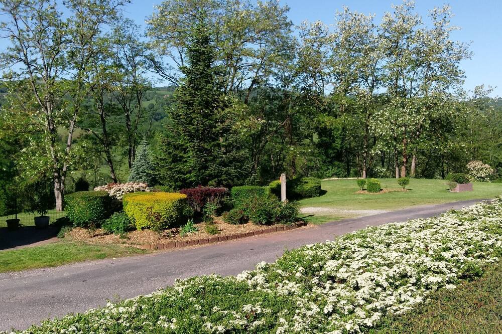 Photo of Outdoor in Auzits