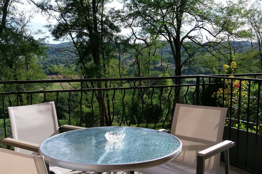 Photo of Outdoor in Auzits
