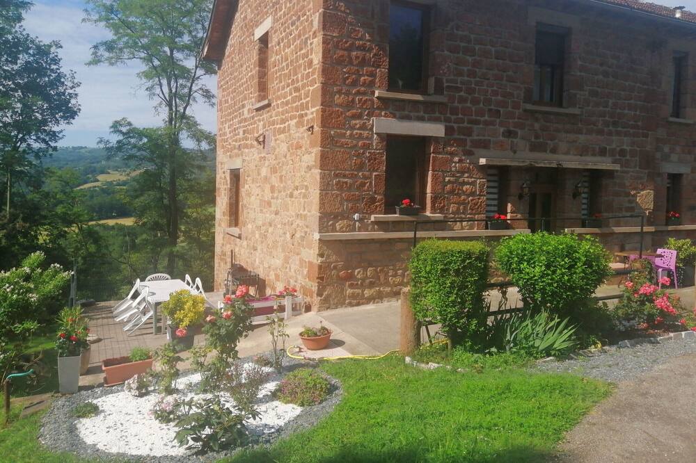 Photo of Outdoor in Auzits