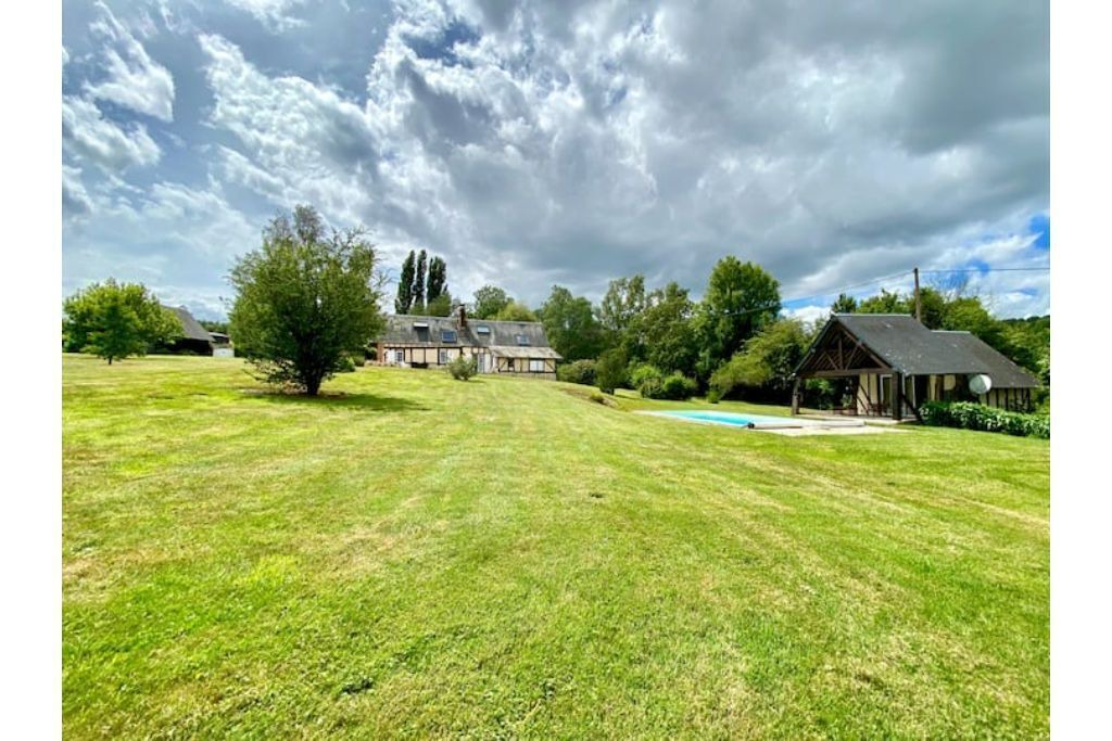 Photo of Others in Neuville-sur-Touques