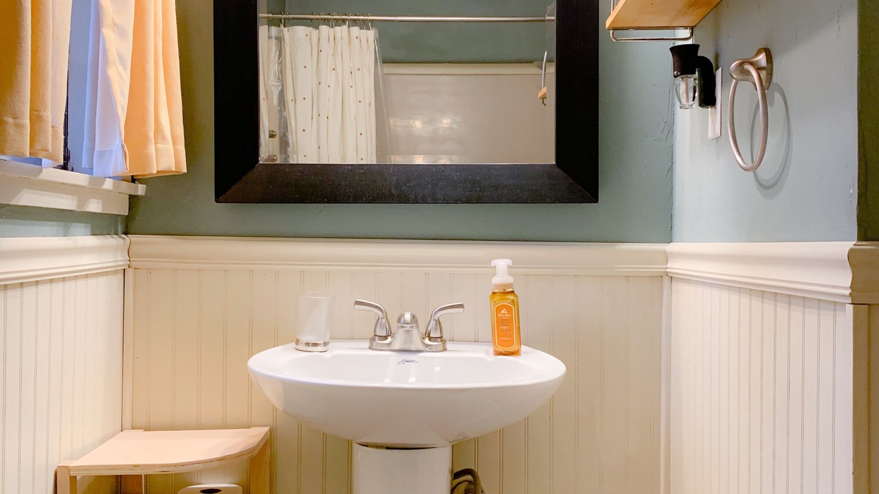 Photo of Bathroom in Wake Village