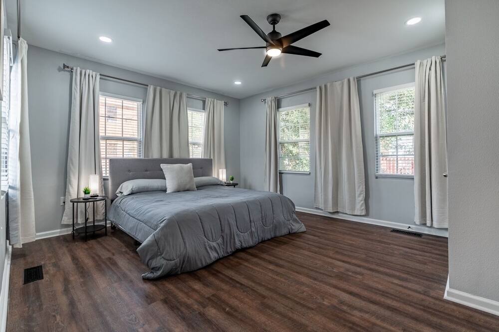 Photo of Bedroom in Hillcrest