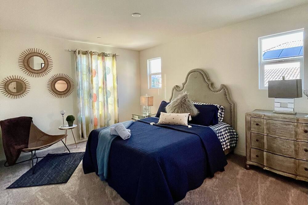 Photo of Bedroom in Jurupa Valley