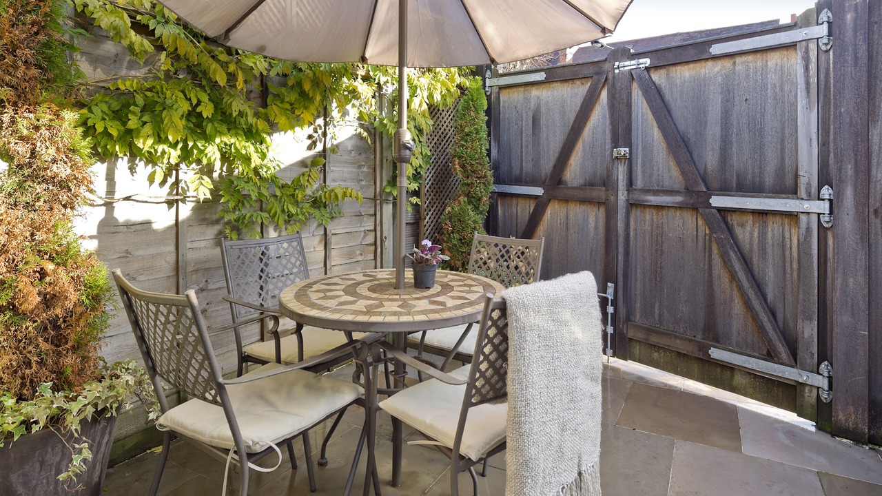 Photo of Outdoor in East Sheen