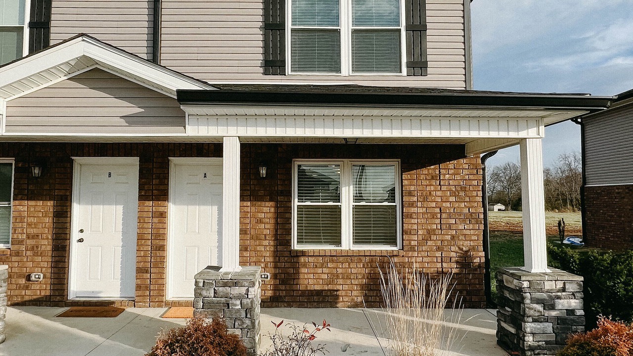 Photo of Outdoor in Sharon Grove