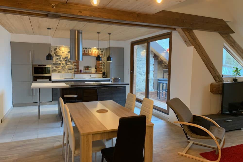 Photo of Others in Presilly