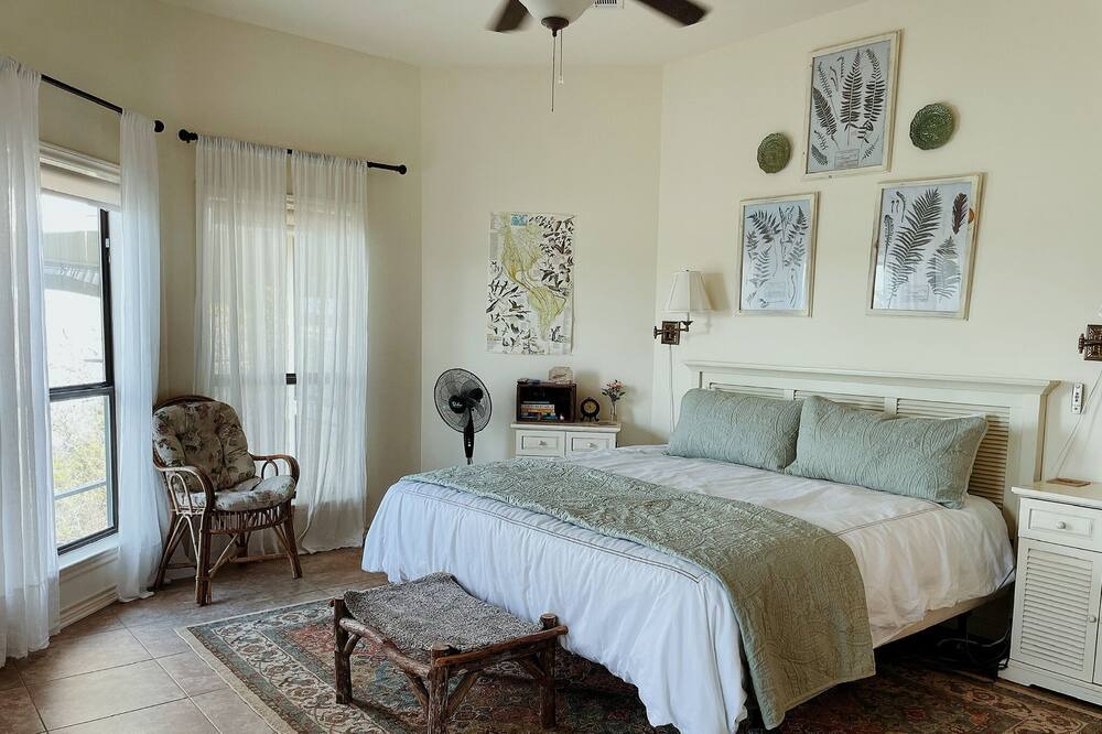 Photo of Bedroom in Temple