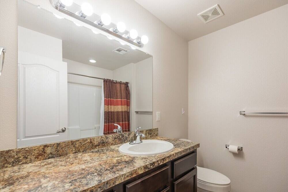 Photo of Bathroom in Alamogordo