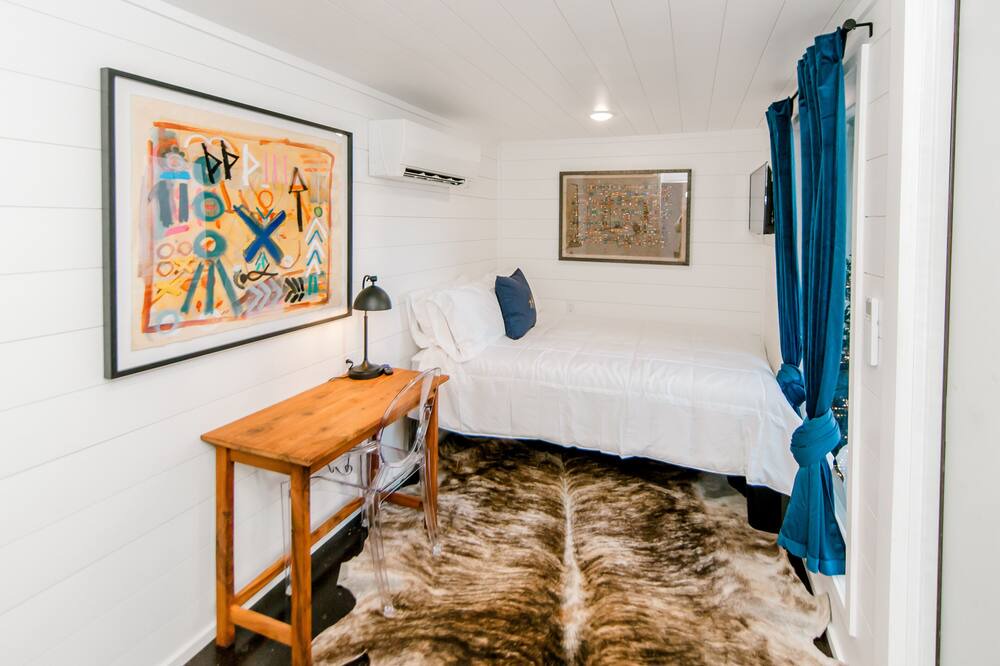 Photo of Bedroom in Graham