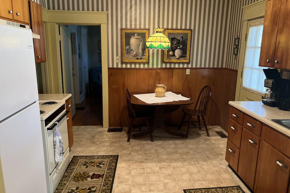 Photo of Kitchen in Allardt