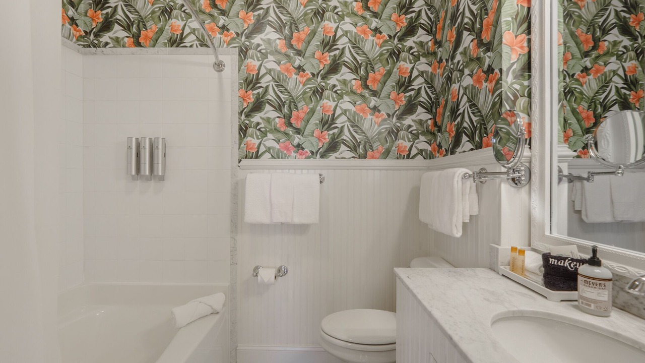 Photo of Bathroom in Wilmington Historic District