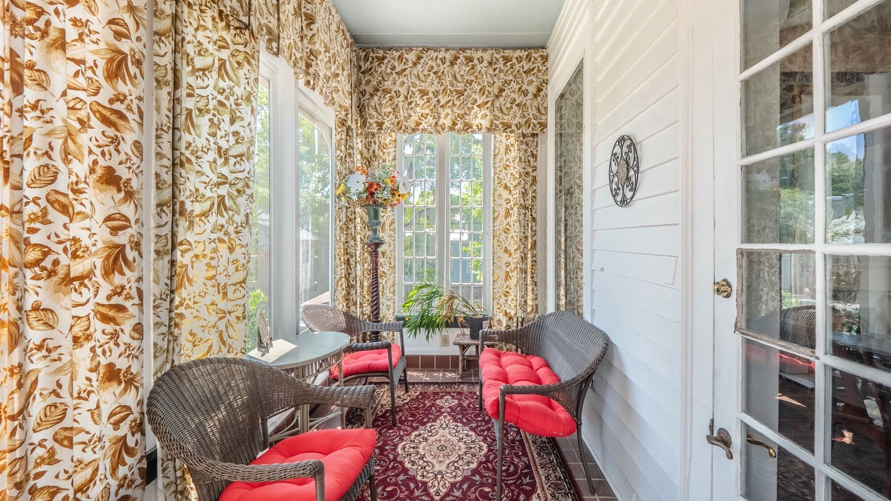 Photo of Patio Balcony in Wilmington Historic District