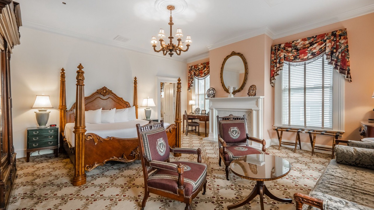 Photo of Bedroom in Wilmington Historic District