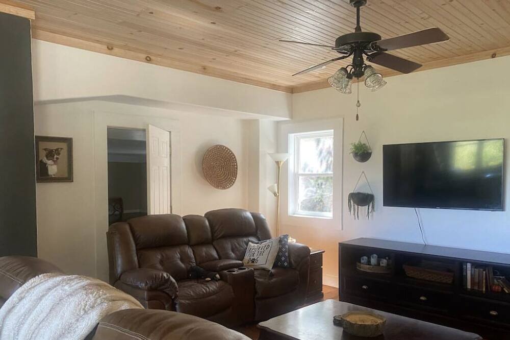 Photo of Livingroom in Tiger