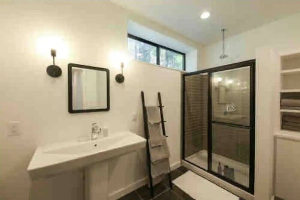 Photo of Bathroom in Olivebridge