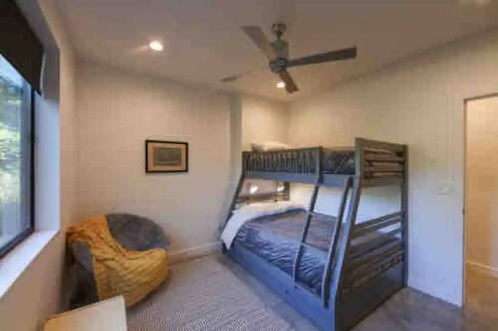 Photo of Bedroom in Olivebridge