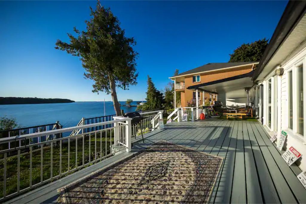 Photo of Outdoor in Amherstview