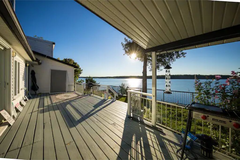 Photo of Outdoor in Amherstview