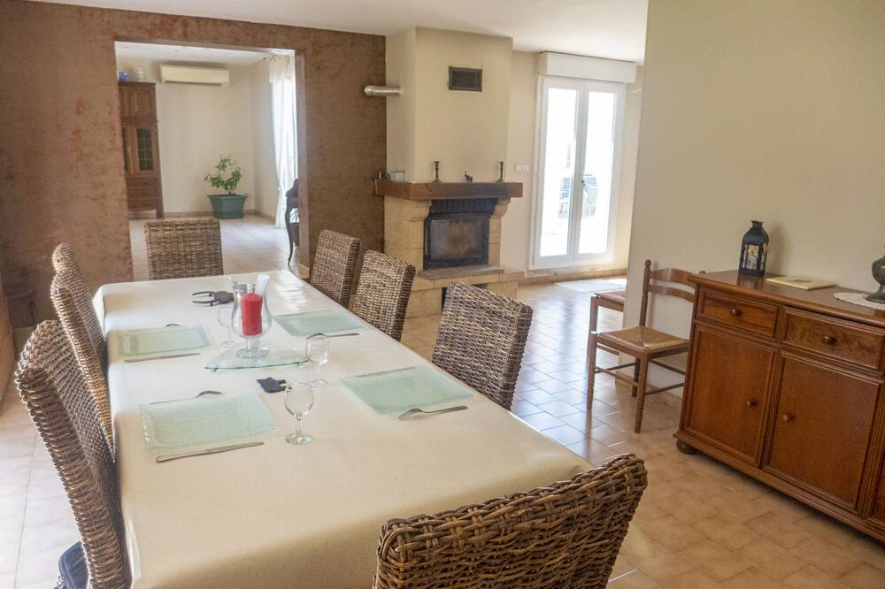 Photo of Bedroom in Argeliers