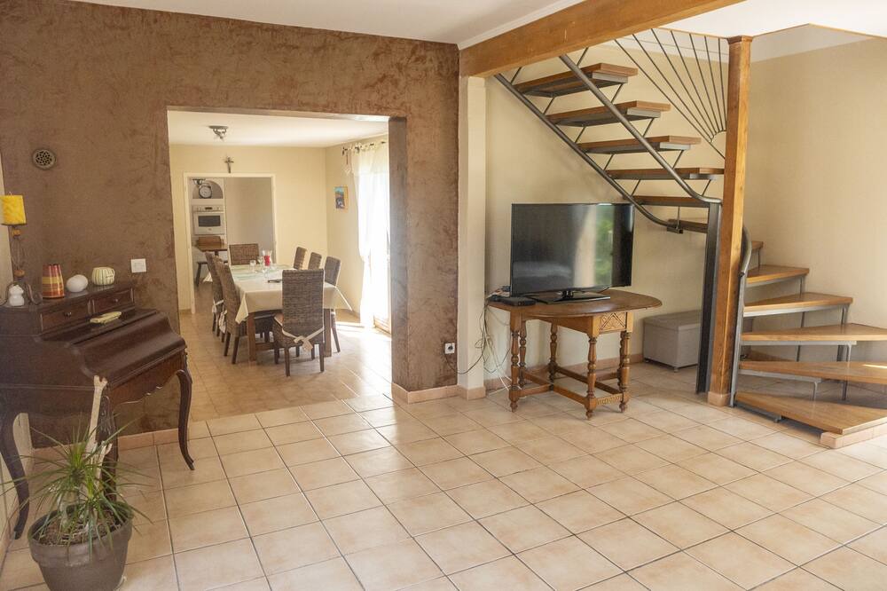 Photo of Others in Argeliers