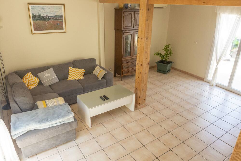 Photo of Others in Argeliers