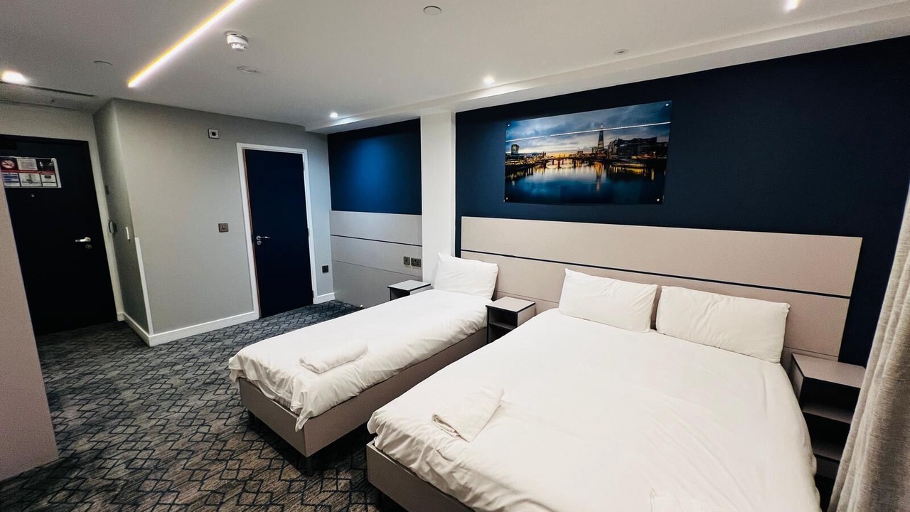 Photo of Bedroom in Valentines