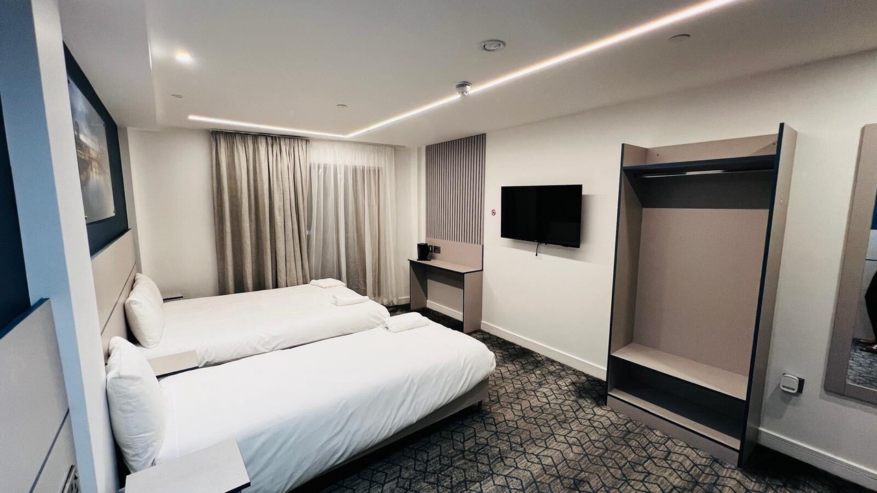 Photo of Others in Valentines