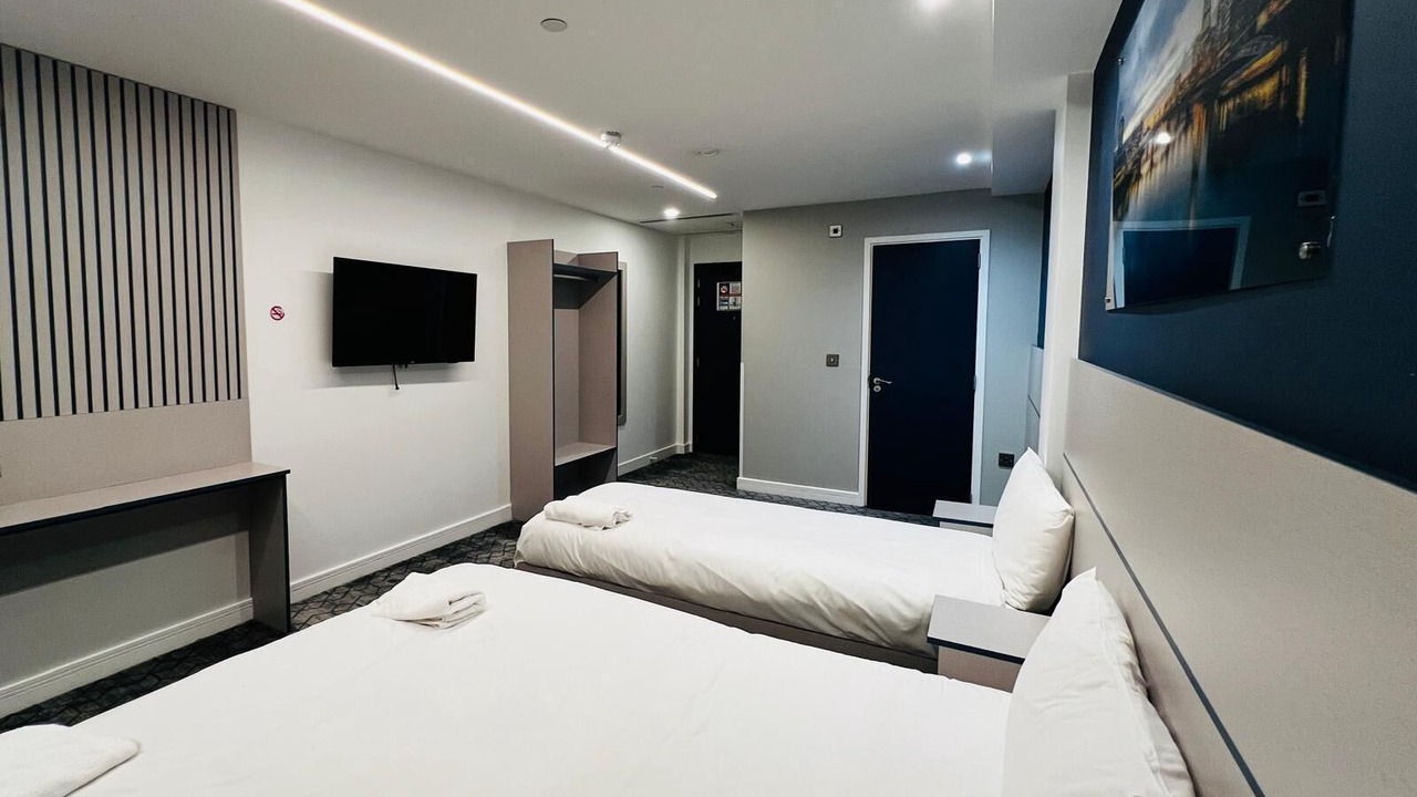 Photo of Bedroom in Valentines