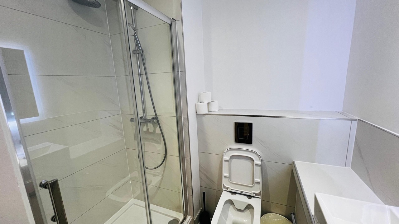 Photo of Others in Valentines