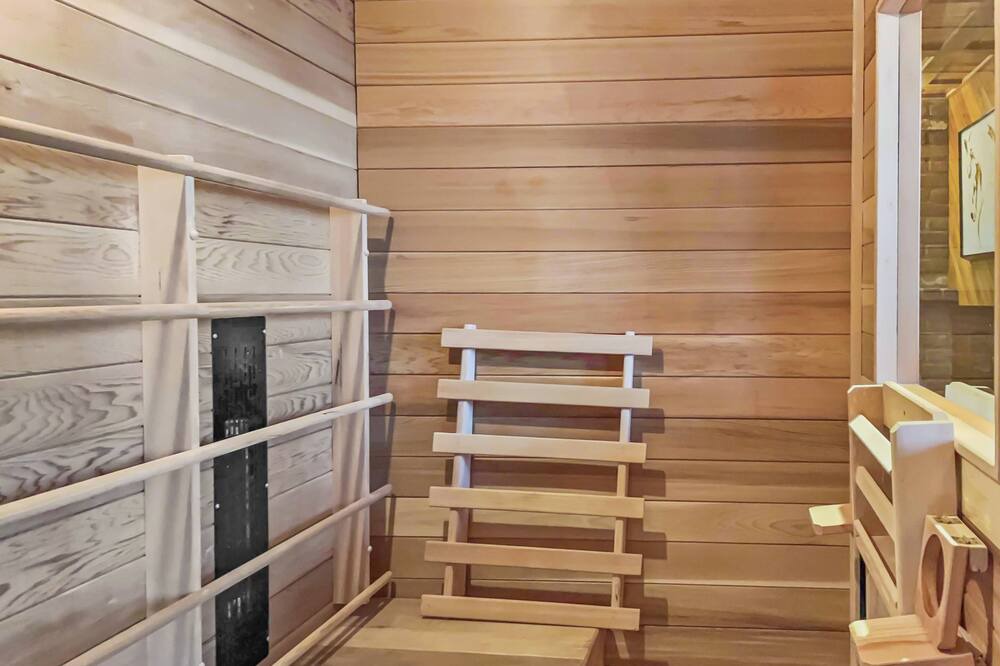 Photo of Others in Seymour