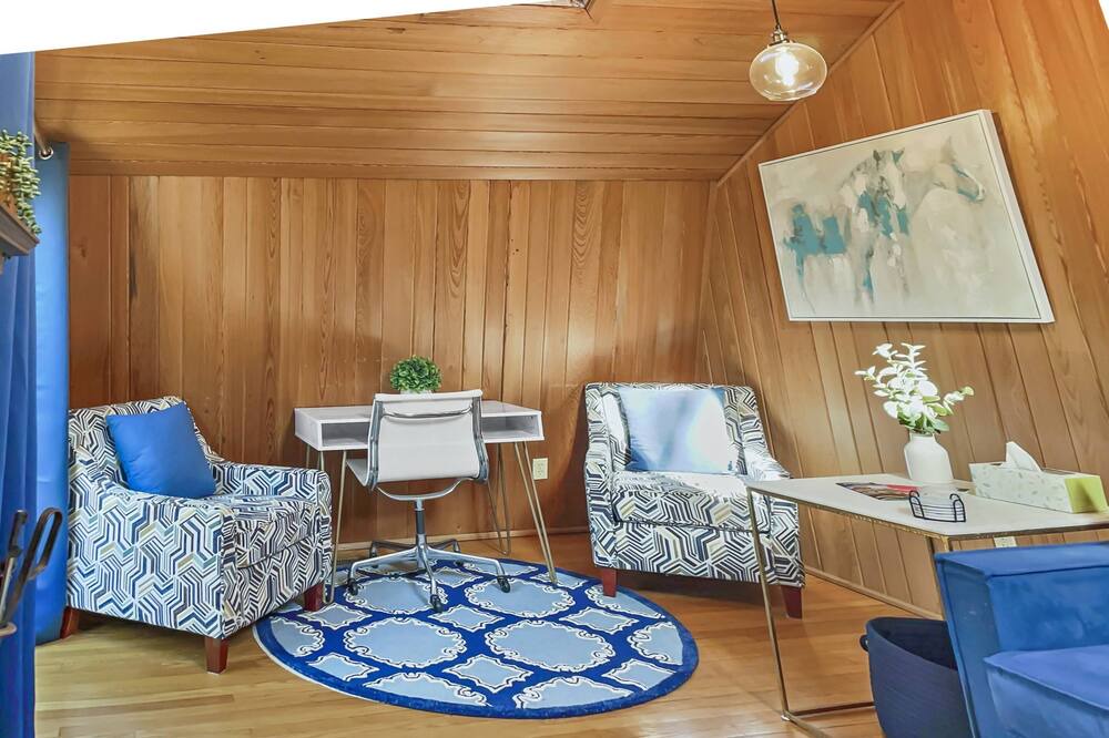 Photo of Others in Seymour