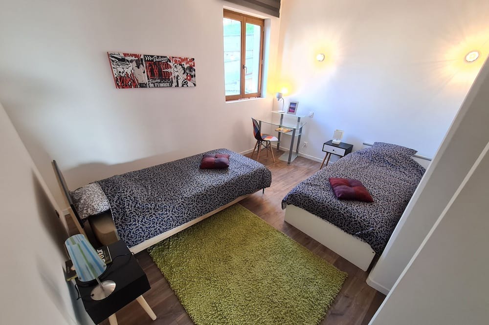 Photo of Bedroom in Presilly