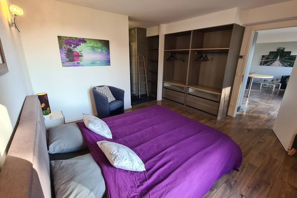 Photo of Bedroom in Presilly