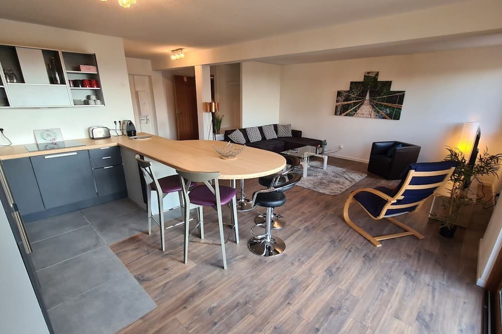 Photo of Others in Presilly