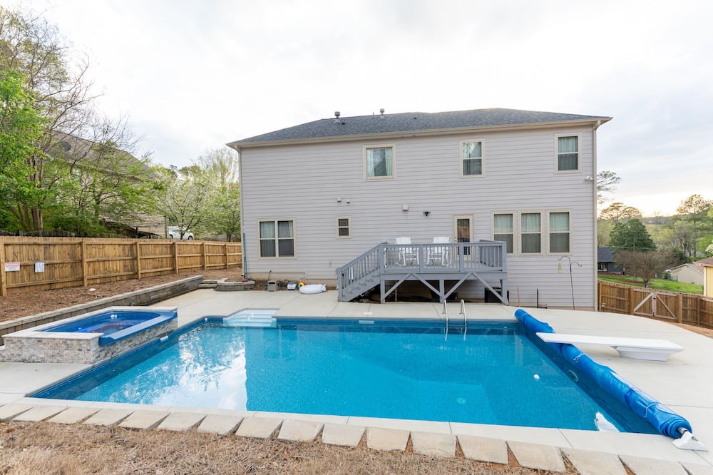 Photo of Outdoor in Addison Heights